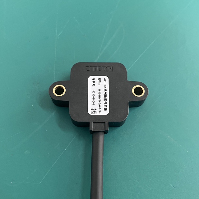 Split Angle Sensor Crane Construction Agricultural Machinery Textile 4.5-5.5VDC 10-30VDC Supply Voltage 1 Year Warranty Tianjin