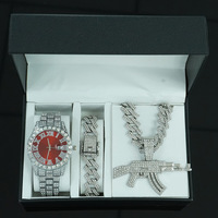 Ensemble Montre, Bracelet et Collier Unisexe Hip Hop Plaqué Or en Alliage de Zinc avec Chaîne à Maillons – Vente Flash
