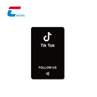 Carte de visite professionnelle NFC programmable en usine avec code QR, carte de révision sur les réseaux sociaux, carte NFC Google Review, PVC NFC Tap NTAG 213, carte RFID sociale