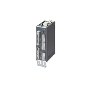 Controlador de Servoaccionamiento con Variador de Frecuencia Industrial para Sistemas de Automatización E84AVTCE1534VX0 - Product Image 2