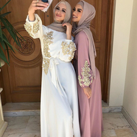 2022 Borduurwerk Abaya Dubai Turkije Traditionele Moslim Jurk Kaftan Islamitische Kleding Indiase Jurk Vrouwen Gewaad Femme Vestidos
