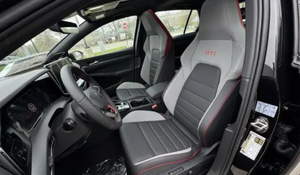 Auto Usado JX Totalmente Equipado, Volkswagen <span class=keywords><strong>Golf</strong></span> <span class=keywords><strong>GTI</strong></span> 2.0T SE DSG 2025 - Product Image 2