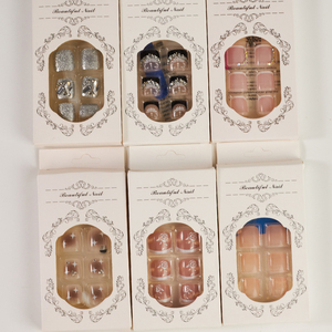 Échantillons Gratuits Usine Beaux Ongles de Pieds Français 2025 à Coller, Faux Ongles de Pieds Artificiels pour Cadeau - Product Image 1