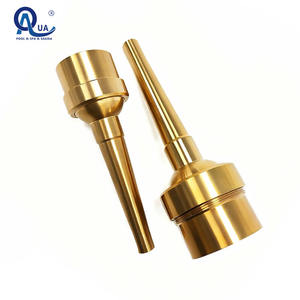 Accessoires de fontaine commerciale Water Crown : Buses à jet direct réglables de qualité supérieure, construction en laiton, design moderne - Product Image 3