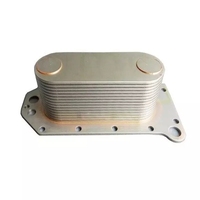 Enfriador de aceite DCEC LUB para motor Cummins 8.3L 6C ISC QSC ISL 3974815 3918175 3966365 87452245 5284362 3957533 3943460 3944464