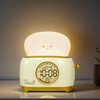 ICARER FAMILY Grille-pain Design Moderne Réveil de Table Numérique avec Rétro-Éclairage Intelligent Quartz Réveil Led Veilleuse Horloge pour Enfants