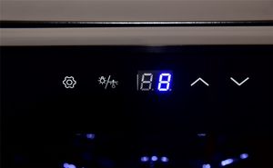 Enfriador de Vino Independiente Sin Escarcha con Tecnología Peltier y Tubo de Calor - Product Image 4