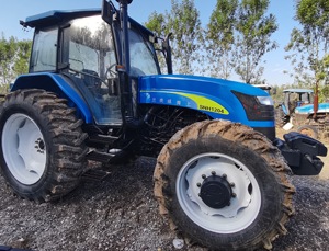 Trattore Usato SNH1204 da 120 CV 4WD con Cabina Completamente Climatizzata - Product Image 3