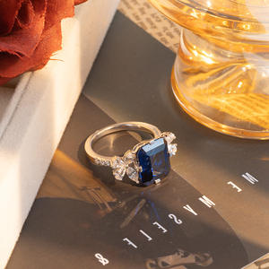 Bague en saphir de laboratoire de 5 carats en argent sterling personnalisée, conçue avec des pierres précieuses, par All Fashion Custom Sterling Silica Jewelry - Product Image 5