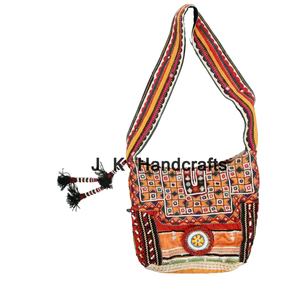Vente en gros Banjara Indian Exclusive Sacs à main de créateur à bandoulière - Product Image 1