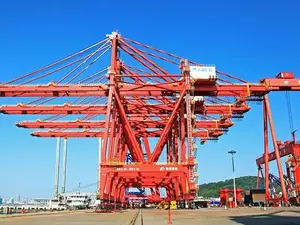 سفينة إلى الشاطئ رافعة جسرية لرفع الحاويات ميناء رصيف 50t STS <span class=keywords><strong>Port</strong></span> 45t 60t - Product Image 2