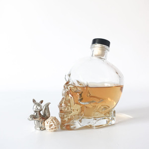 Fabricante Confiable de Botellas de Vidrio con Forma de Calavera de 750 ml, con Tapón de Corcho y Serigrafía, para Brandy, Tequila y Vino - Product Image 5