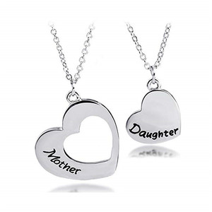 mother and daughter necklace 