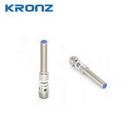Capteur de proximité inductif cylindrique Kronz M8 2 mm blindé/encastré, sortie PNP NO, 10-30 VDC, connecteur M12, IP67, longueur 70 mm