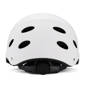 Casque de skate réglable PC EPS unisexe pour le roller, le cyclisme en extérieur, protection avec 16-20 aérations, fermeture à boucle - Product Image 3