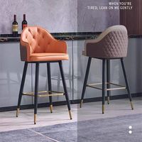 Chaise de bar moderne et légère de luxe avec dossier haut en acier inoxydable et rotation pour table d'îlot de salon