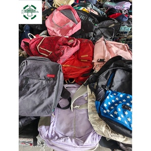 Vendita all'Ingrosso di Abbigliamento <span class=keywords><strong>Usato</strong></span> e Borse di Marca per Negozi, Rivendita e Mercato Esportazione - Product Image 1