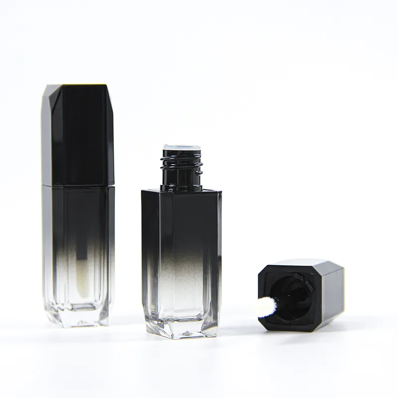 कस्टम होंठ चमक कंटेनर खाली Lipgloss लिपस्टिक पैकेजिंग ट्यूब प्लास्टिक वर्ग काले ढाल लिप ग्लोस Wands के साथ ट्यूब 6ml