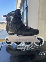 Patins à roulettes de vitesse professionnels Black Monkey haut de gamme en fibre de carbone FKS Wizard avec roues en polyuréthane pour adultes