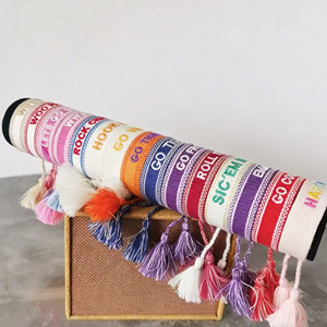 Braccialetti dell'Amicizia da Donna Intrecciati a Mano Personalizzati con Logo Ricamato, Nappina, Charm alla Moda e Cordino Regolabile - Product Image 2