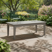Table d'extérieur légère en HDPE recyclé, écologique, imperméable, résistante à la décoloration, entretien minimal, design moderne, pour jardin et hôpital
