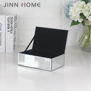 Персонализированная Серебряная зеркальная стеклянная шкатулка для ювелирных изделий с металлическими перьями, шкатулка с мерцающей крышкой, подарок на день рождения для нее - Product Image 3