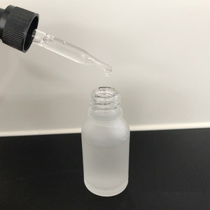<span class=keywords><strong>Base</strong></span> de Suero de Niacinamida al 5% Semiacabada al por Mayor, 1 kg, 5 kg, con Ácido Hialurónico y Vitamina E, Iluminadora, OEM - Product Image 2