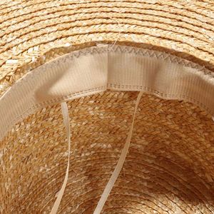 หมวกสานฟางข้าวสาลีขายส่ง คุณภาพสูง แฟชั่นทันสมัย ปีกกว้าง ทรงแบน ป้องกันแสงแดดในฤดูร้อน เหมาะสำหรับงานปาร์ตี้หรือตกแต่ง จัดส่งภายใน 3-5 วัน - Product Image 4