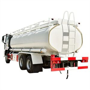 Camion-citerne à carburant Howo 6*4 de 25 000 litres, directement de l'usine, à vendre - Product Image 6