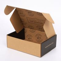 Boîtes d'expédition en papier kraft avec impression de motifs personnalisés pour l'emballage de vêtements, avec logo, biodégradables et recyclables
