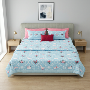 Cubrecama de Algodón Ecológico de 300 Hilos con Estampado Digital Clásico y Diseño de Dibujos Animados para Uso en el Hogar Durante Todo el Año - Product Image 1