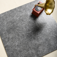 Carreaux de sol en céramique mate 600x600mm, gris foncé moderne, antidérapants, résistants à l'usure, imitation pierre, texture carrée, pour hall d'hôtel