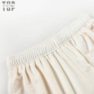 กางเกงบาสเก็ตบอลผู้ชาย Topshow สีพื้นเรียบ ปักโลโก้ได้ตามต้องการ ระบายอากาศได้ดี ผ้าตาข่าย พิมพ์ลายสกรีน สไตล์เรโทร - Product Image 3