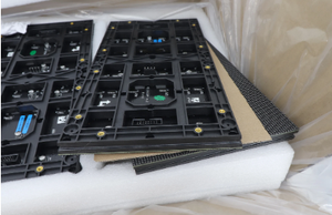 Nhiều điểm ảnh Khoảng cách P2.5-P10 ngoài trời bình thường Màn hình hiển thị <span class=keywords><strong>LED</strong></span> Panel <span class=keywords><strong>LED</strong></span> MODULE - Product Image 6