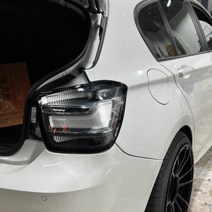 Feux arrière personnalisés faits à la main pour <span class=keywords><strong>BMW</strong></span> Série 1 F20 Venom Feux arrière modifiés Feux arrière transparents - Product Image 6