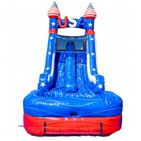 Parcours d'obstacles gonflable long avec toboggan, défi extérieur pour fête foraine ou anniversaire