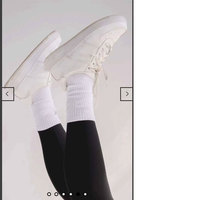 Chaussettes de sport rétro blanches mi-mollet en coton de haute qualité avec logo personnalisé pour la course en extérieur et le volleyball – Vente en gros à chaud