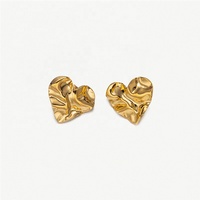 2025 À La Mode Étanche 18K Plaqué Or PVD En Acier Inoxydable Coeur Marteau Boucles D'oreilles Hoop Style-Saint Valentin Cadeau