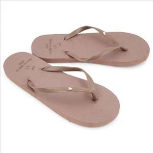 Chanclas con Chanclas <span class=keywords><strong>de</strong></span> goma <span class=keywords><strong>de</strong></span> color azúcar, zapatillas <span class=keywords><strong>de</strong></span> verano <span class=keywords><strong>de</strong></span> PVC, Chanclas <span class=keywords><strong>de</strong></span> <span class=keywords><strong>playa</strong></span> baratas al por mayor - Product Image 6