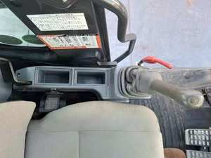 <span class=keywords><strong>Escavatore</strong></span> Medio Hitachi Zx135 <span class=keywords><strong>Usato</strong></span> da 13,5 Tonnellate in <span class=keywords><strong>Vendita</strong></span>, <span class=keywords><strong>Escavatore</strong></span> Cingolato Originale Hitachi 135 - Product Image 5