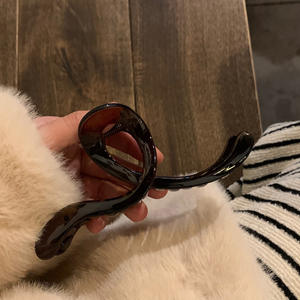 Pinzas de Pelo de Moda para Mujer al por Mayor, Últimas Novedades en Accesorios de Plástico para el Cabello, Pinzas para Cabello Grueso - Product Image 3