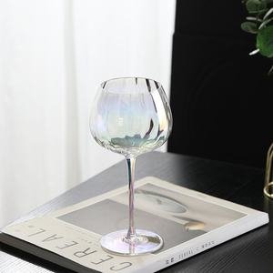 Verre à vin rouge moderne et luxueux, durable, créatif, couleur prisme, long, électroplaqué, cristal, gobelet, capacité 301-400 ml - Product Image 1