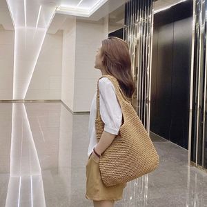 Sacs à main en paille de grande taille pour femmes, sacs à bandoulière en rotin naturel tissé, sac de plage d'été, sac fourre-tout fait à la main pour femmes - Product Image 6