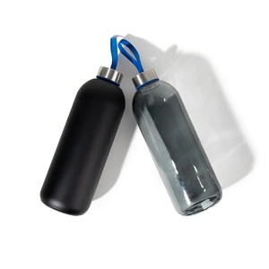 Logo personalizzabile 500ml 750ml 1000ml bottiglie d'<span class=keywords><strong>acqua</strong></span> in vetro piatto con tappo in metallo per tagliatelle al cioccolato per <span class=keywords><strong>acqua</strong></span> <span class=keywords><strong>frizzante</strong></span> - Product Image 3