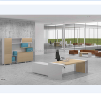 Bureau de direction moderne et luxueux personnalisé pour PDG, mobilier de bureau avec construction en bois et MDF E0 et garantie de 6 ans