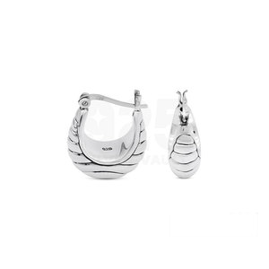 Pendientes de Plata 925 con Forma de U Acanalada de Calidad Espléndida, Diámetro de 7.0 mm, Detalles Geométricos Limpios - Product Image 1