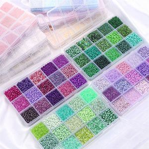 Kit de perles de verre en tube à 15 compartiments pour la fabrication artisanale de bracelets, colliers et accessoires de bijoux DIY, perles en vrac - Product Image 4