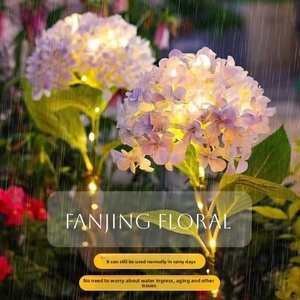 Luces Solares para Jardín con Forma de Hortensia, Resistentes al Agua IP65, Resistentes a los Rayos UV, Efecto de Fuegos Artificiales, Decoración para Caminos Exteriores y Villas - Product Image 2