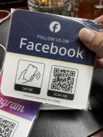 Plaque/Support d'affichage social Facebook personnalisé avec code QR dynamique/logo, en acrylique PVC, plaque de menu NFC, plaque de commentaires Google NFC Google