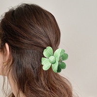 Pince à cheveux en forme de trèfle à quatre feuilles pour la Saint-Patrick, vente en gros d'usine, avec logo personnalisé, accessoire pour chignon pour femme